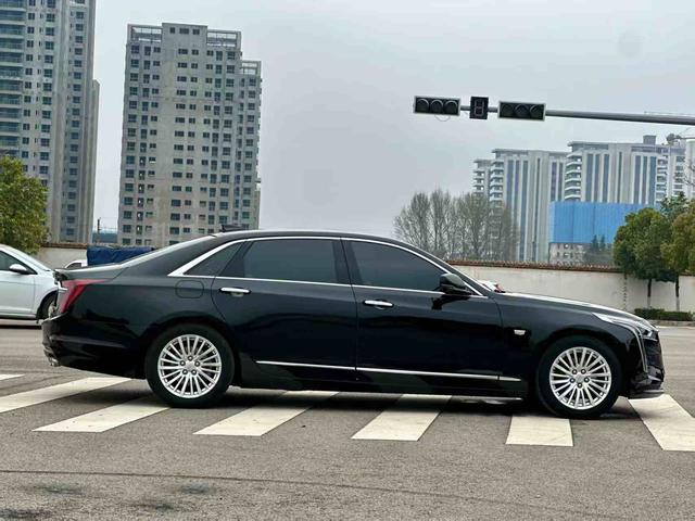 Cadillac CT6