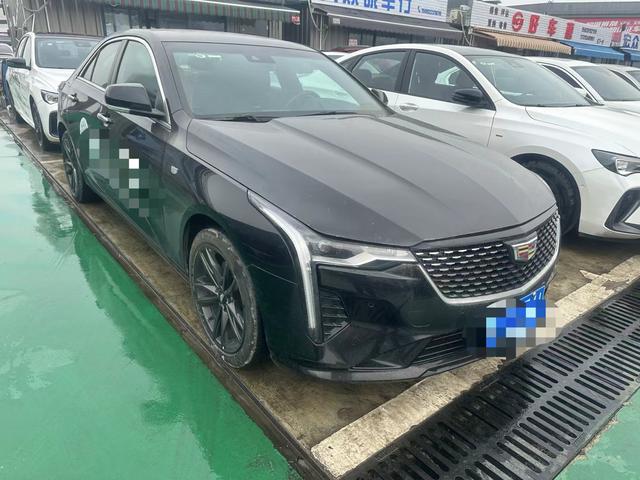 Cadillac CT4