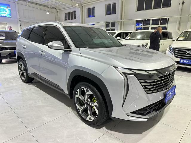 Geely Atlas L