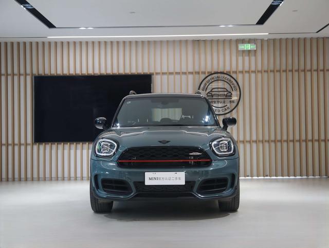 MINI JCW COUNTRYMAN