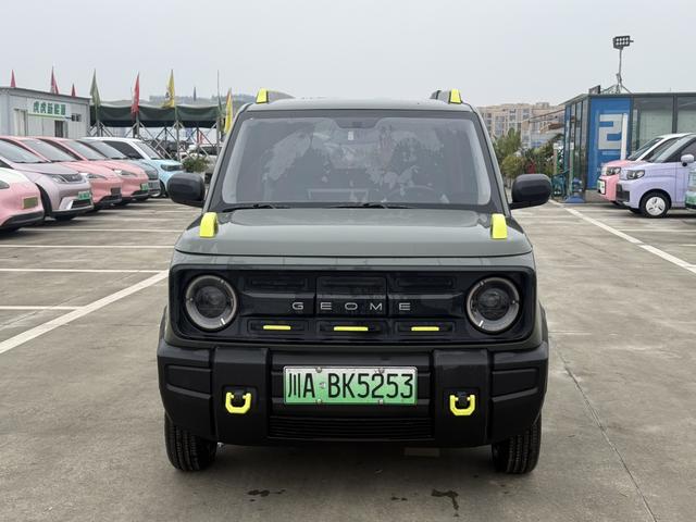 Geely Panda