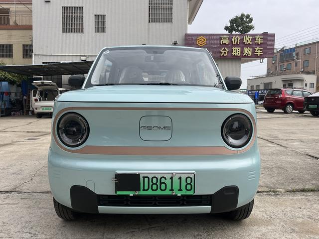 Geely Panda