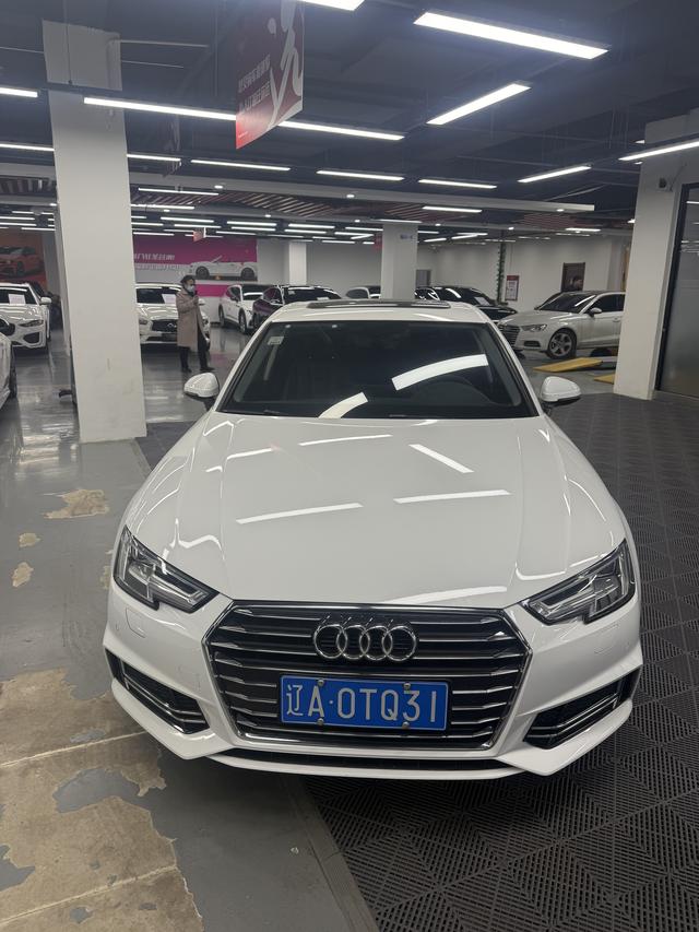 Audi A4L