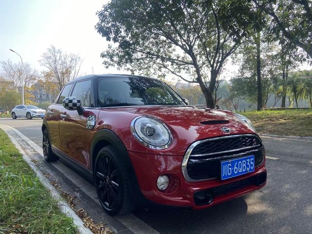 MINI MINI