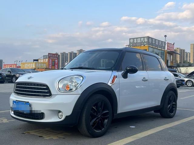 MINI COUNTRYMAN