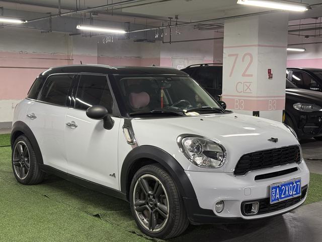 MINI COUNTRYMAN