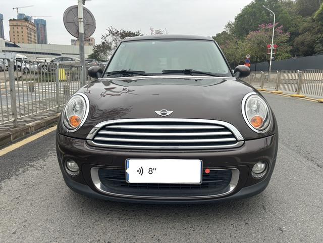 MINI CLUBMAN