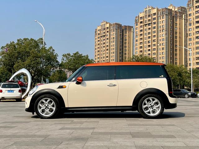 MINI CLUBMAN