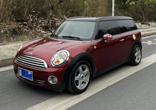 MINI CLUBMAN