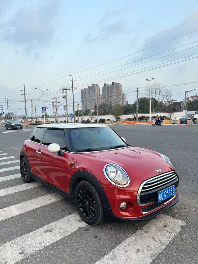 MINI MINI