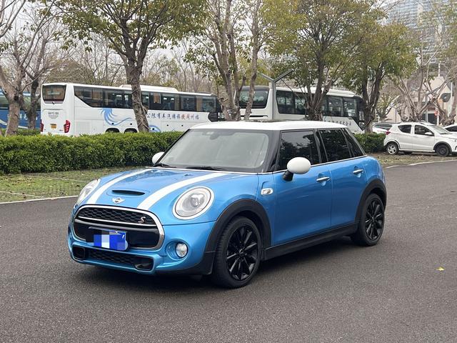 MINI MINI