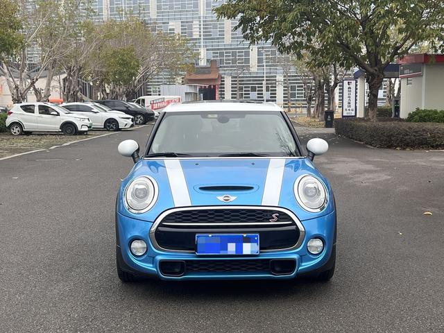 MINI MINI