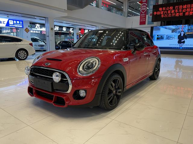 MINI MINI