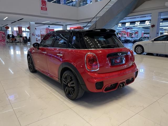 MINI MINI