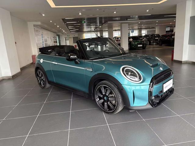 MINI MINI