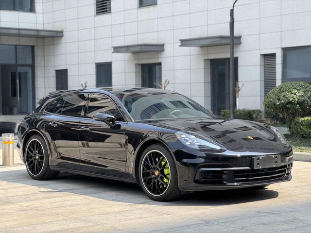 Porsche Panamera E-Hybrid