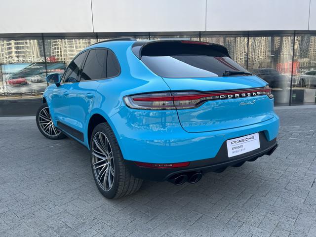 Porsche Macan