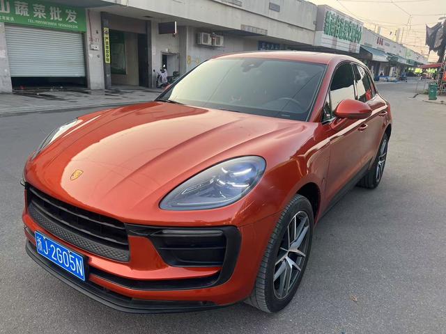 Porsche Macan