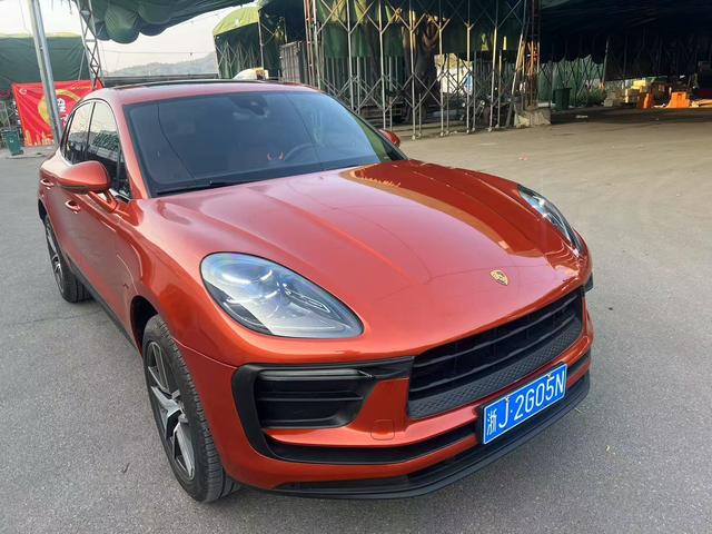 Porsche Macan