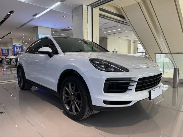 Porsche Cayenne Coupe