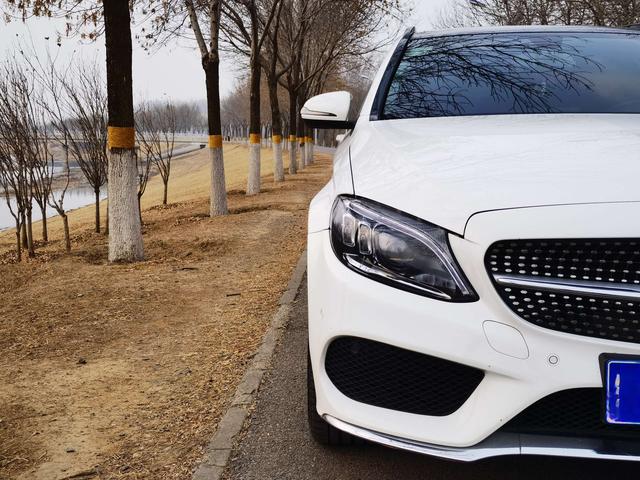 Mercedes-Benz C-Class (imported)