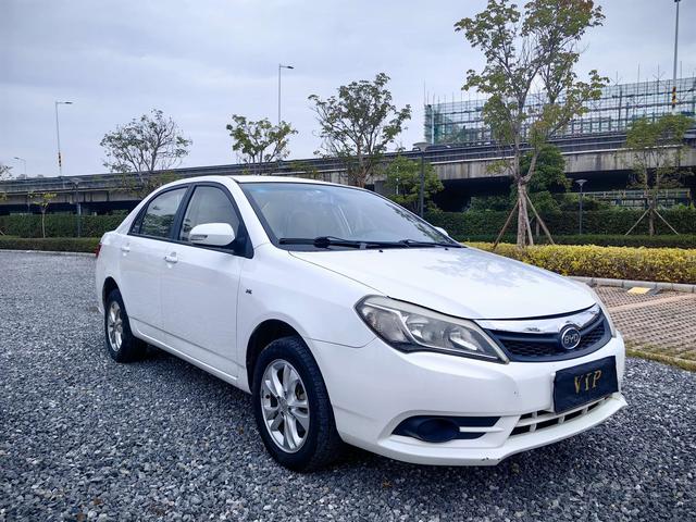 BYD F3