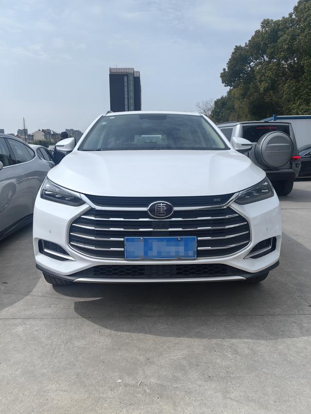 BYD Tang