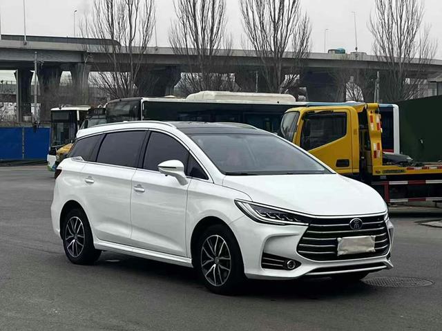 BYD Song MAX