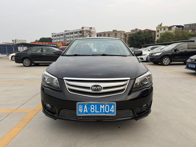 BYD L3