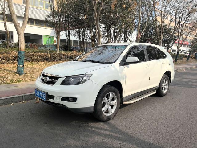 BYD S6