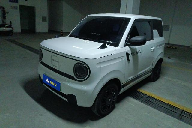 Geely Panda