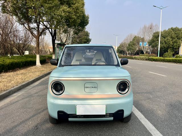 Geely Panda