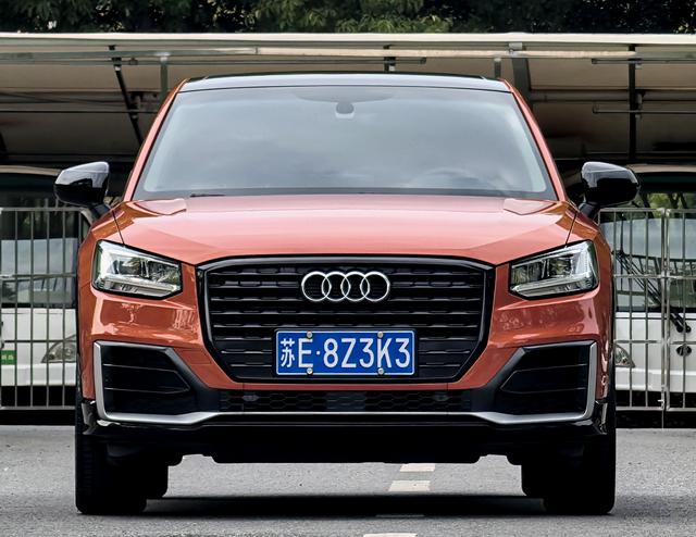 Audi Q2L