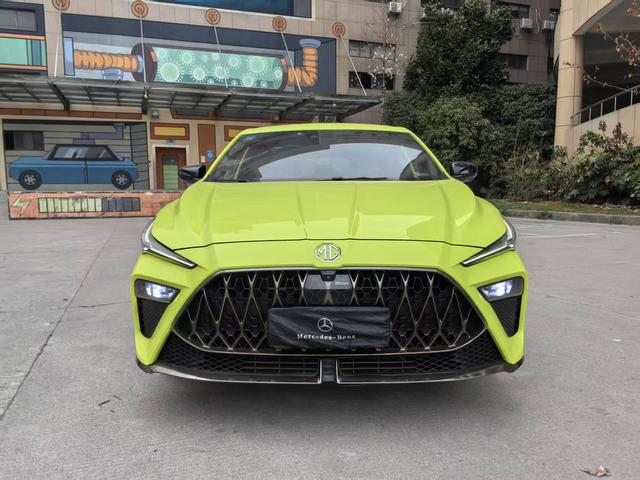 MG 5 Scorpio