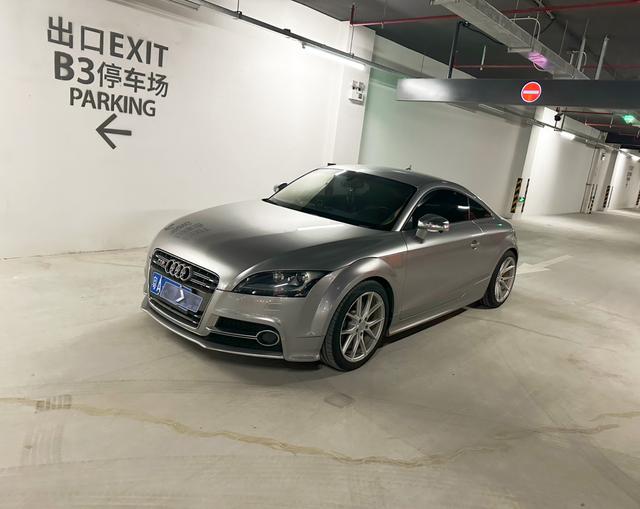 Audi TTS