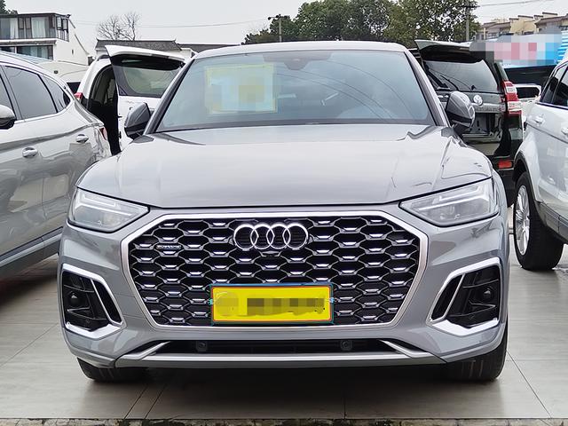 Audi Q5L Sportback