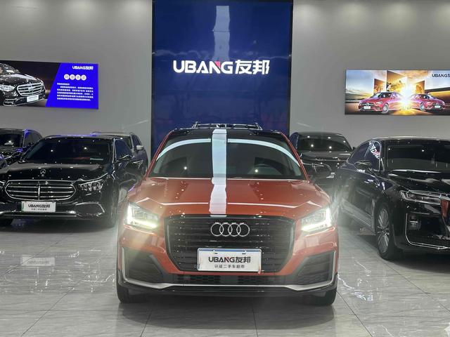 Audi Q2L