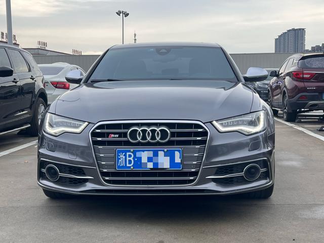 Audi S6