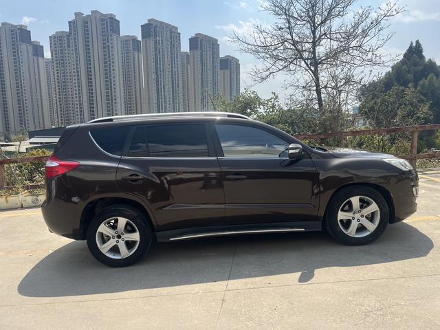 Geely Haoqing SUV