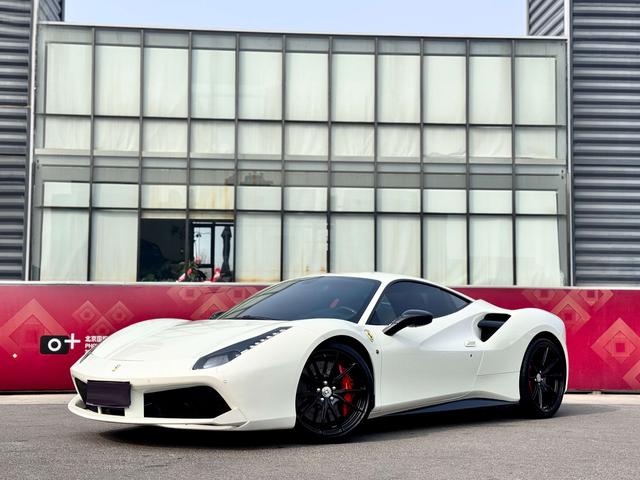 Ferrari 488