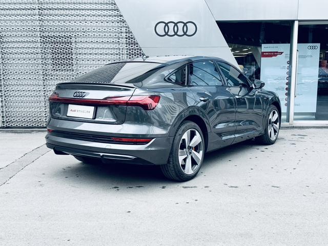 Audi e-tron Sportback (imported)