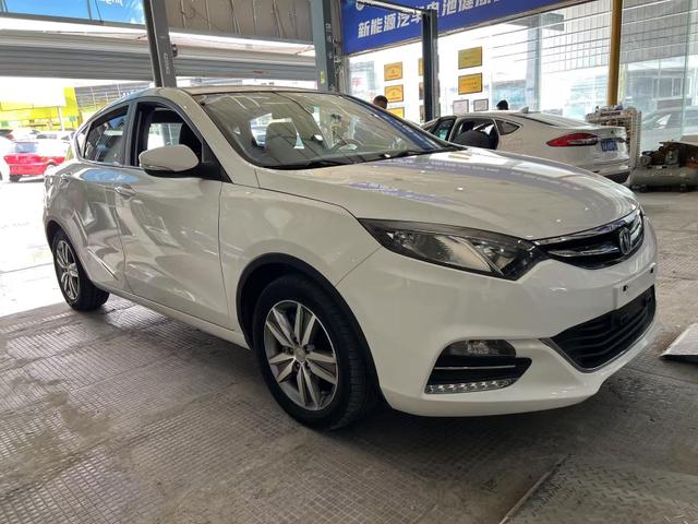 Changan Eado XT