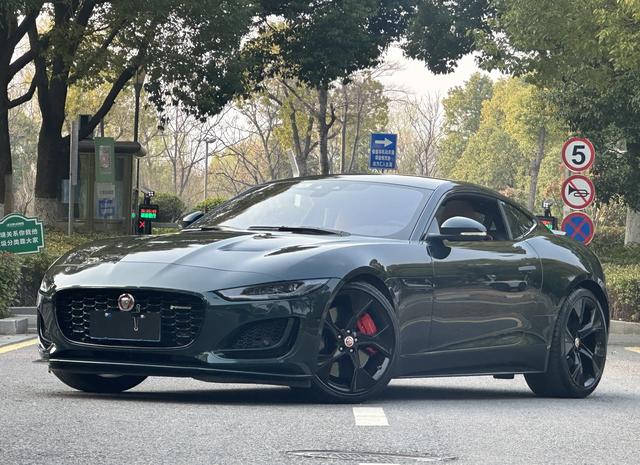 Jaguar F-TYPE