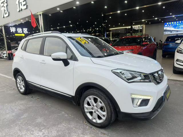 Changan CS15