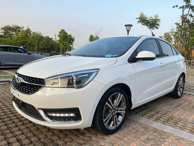 Chery Arrizo 5