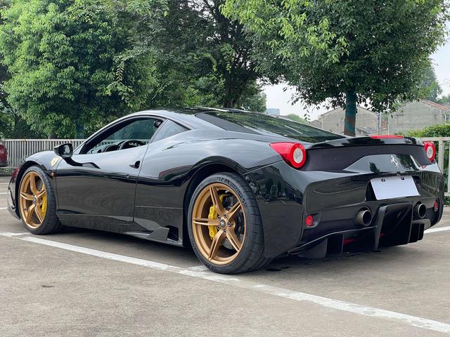 Ferrari 458