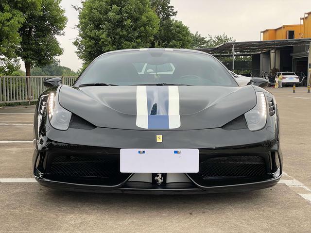 Ferrari 458