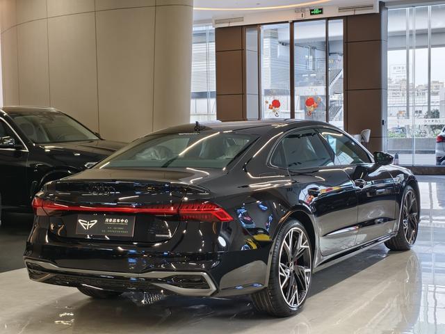 Audi A7L