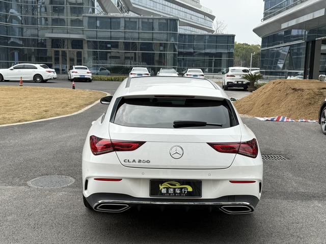 Mercedes-Benz Mercedes CLA