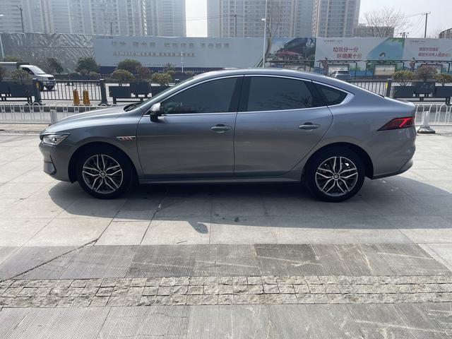 BYD Qin PLUS EV